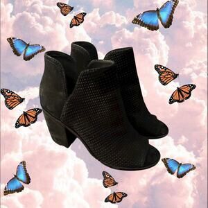 Steve Madden Perforated Peep Toe Block Heels